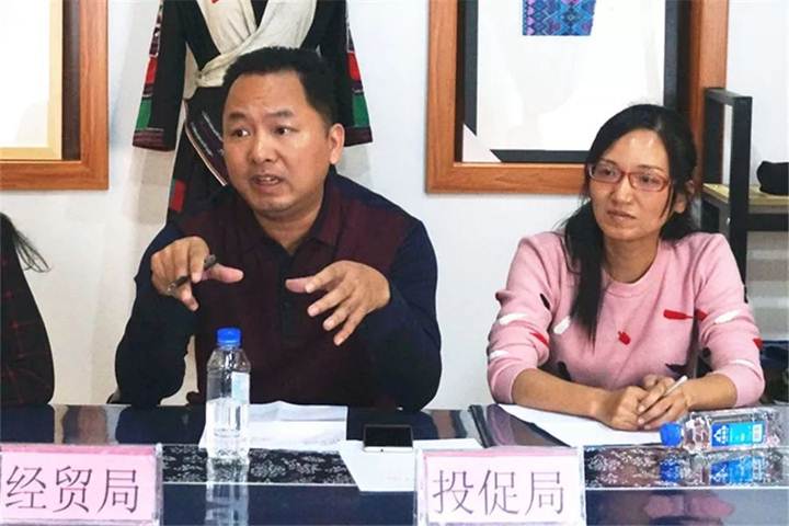 说明: https://mmbiz.qpic.cn/mmbiz_jpg/exB4kxnc9t5PiaZILzrWCaGHLfCK5gaxiaacCT3mzSclvPJK4zdz18fdarzUJz3XnLfL4hicLjx9VbW7KAHmOia7lA/0?wx_fmt=jpeg
