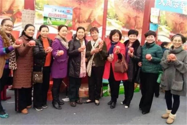 说明: https://mmbiz.qlogo.cn/mmbiz_jpg/exB4kxnc9t6JLb3IibRURicLQDbw2zcEnjCicAlicJStqmT668XicrRmNA4AF3SKACicN8rpyDOcxL7xIe7OYjh4xLXA/0?wx_fmt=jpeg
