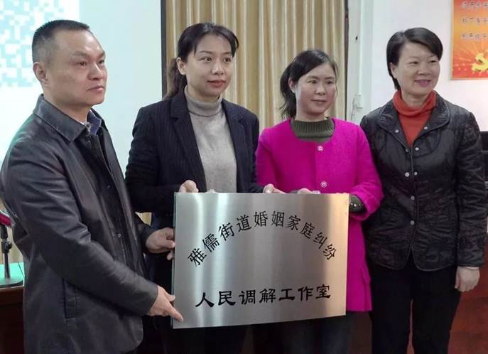 说明: https://mmbiz.qpic.cn/mmbiz_jpg/exB4kxnc9t6C7JS8uQZANsQQM5SCQQ8pmG6X7CxPsMJIF9dkx13dsdWSSqsoX3bzUgSISTVyUdmsaB73Hr53MA/640?wx_fmt=jpeg